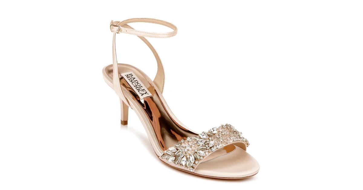 Badgley mischka fiona on sale sandal